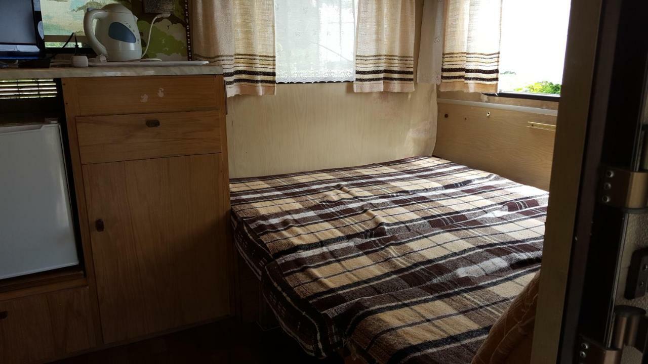 "U Izy" Pokoje Goscinne I Przyczepy Campingowe Mielno  Exterior foto